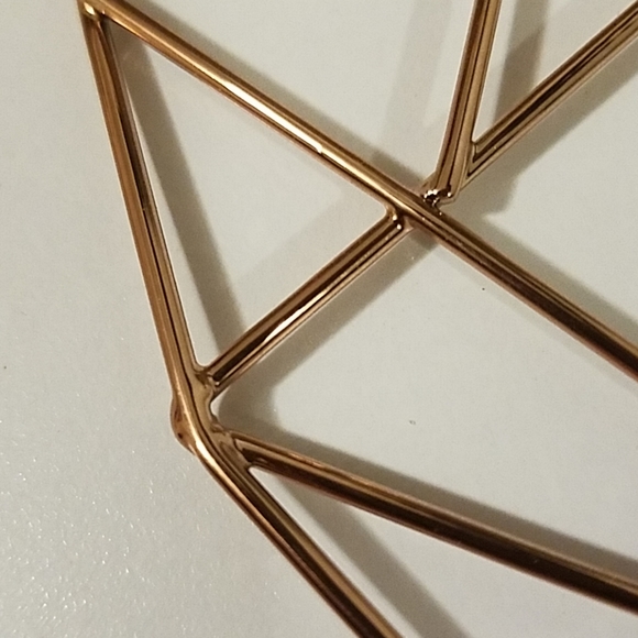 Comet Wire Heart Ceramic Jewelry Holder - Picture 6 of 7